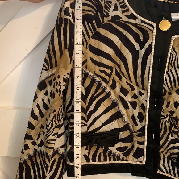 Vintage Escada Bolera jacket, Size 40 - Picture 7 of 9